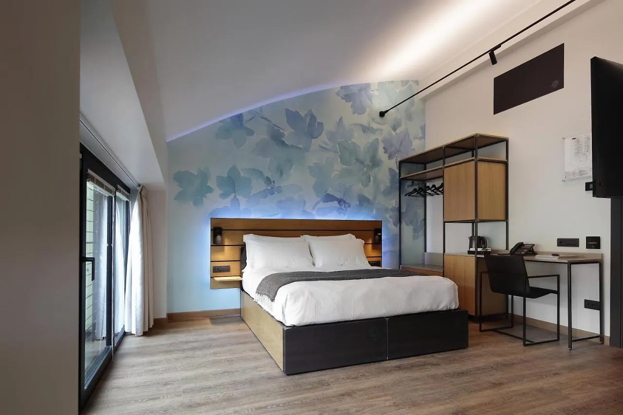 Versoverde Hotel Alzaia Naviglio Grande Milán 2*,  Italia
