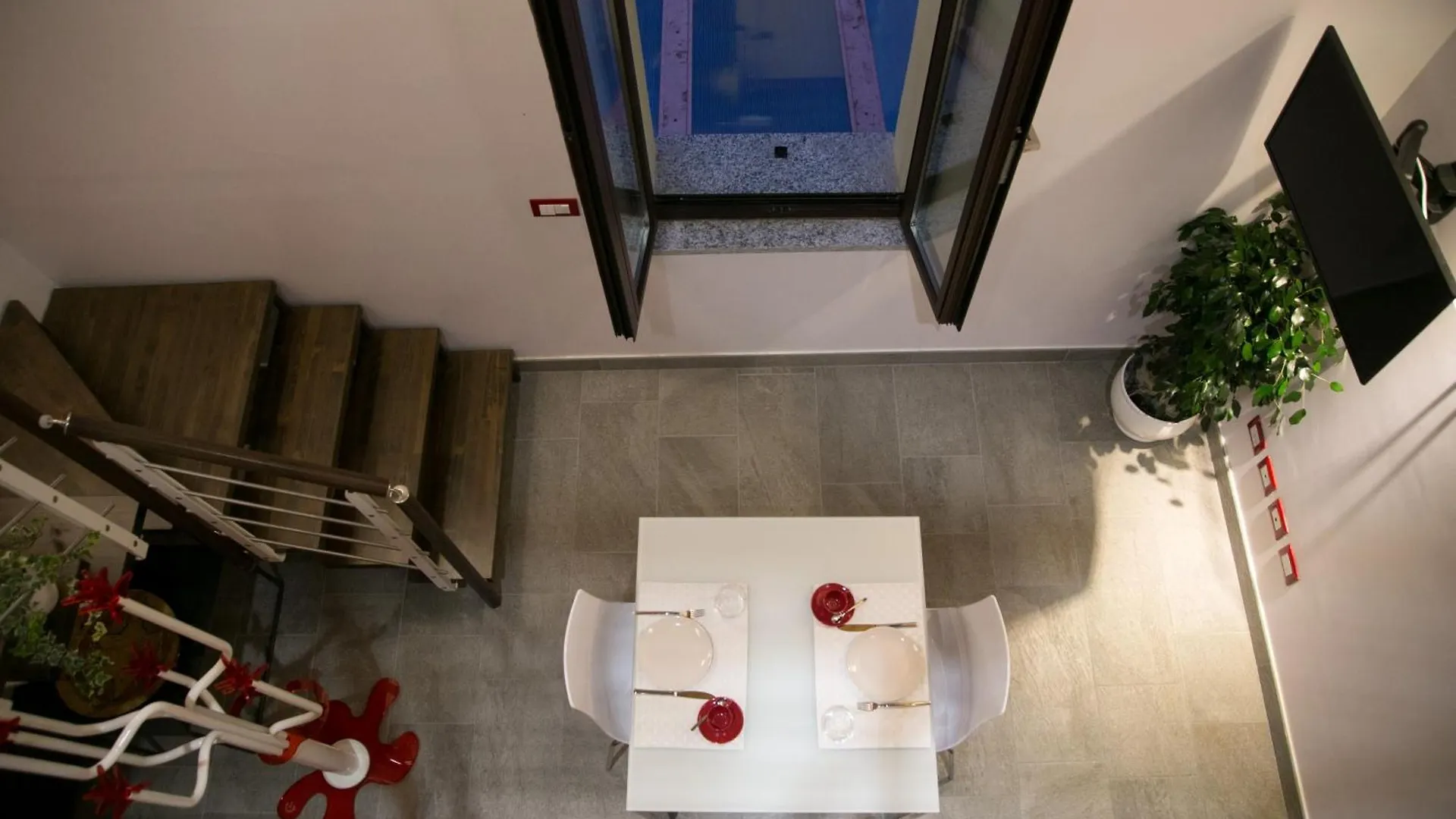 Versoverde Hotel Alzaia Naviglio Grande Milán Italia