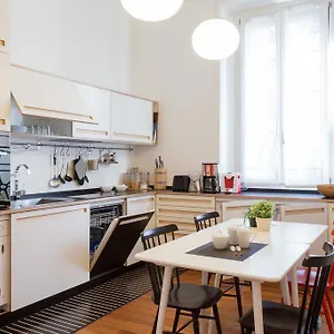 The Rent - Near Porta Romana Apartment Milan