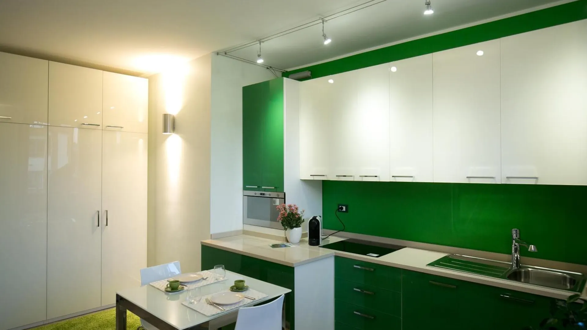 ** Aparthotel Versoverde Hotel Alzaia Naviglio Grande Mailand Italien