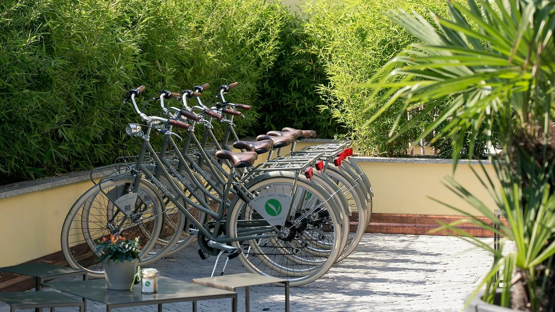 Versoverde Hotel Alzaia Naviglio Grande Milan 2*,  Italy