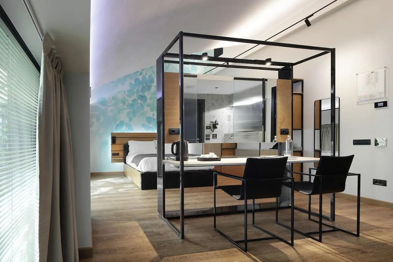 Aparthotel Versoverde Hotel Alzaia Naviglio Grande Milan